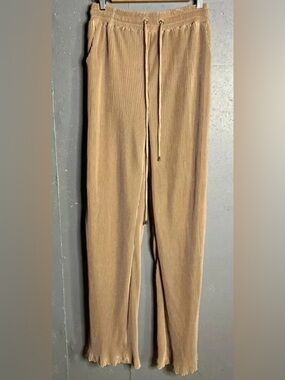 JLUXLABEL  NWT Accordion fully lined wide leg pants in size XL